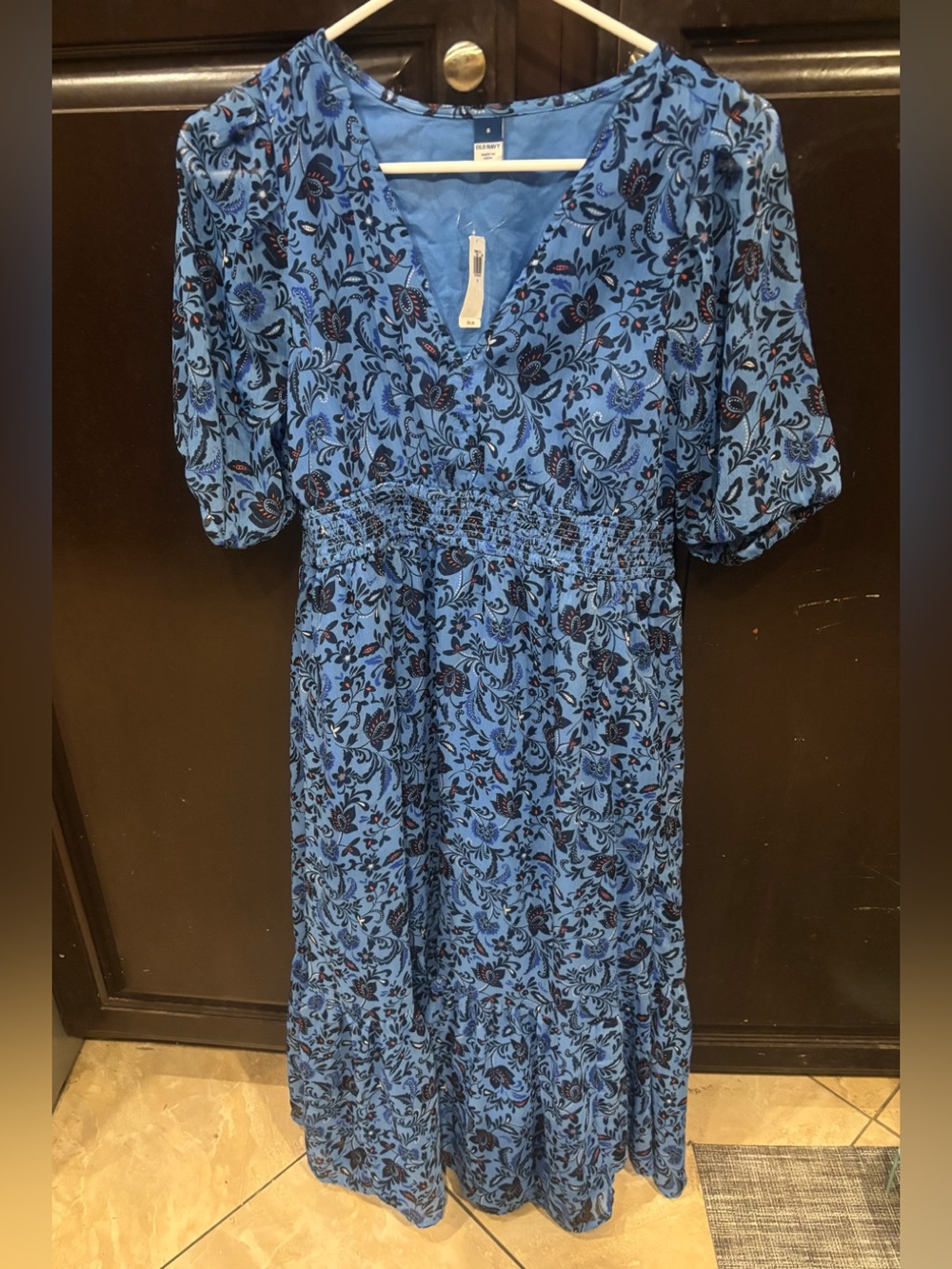 BNWT Old Navy Blue Floral Midi V neck Dress - Lightweight Tiered Skirt